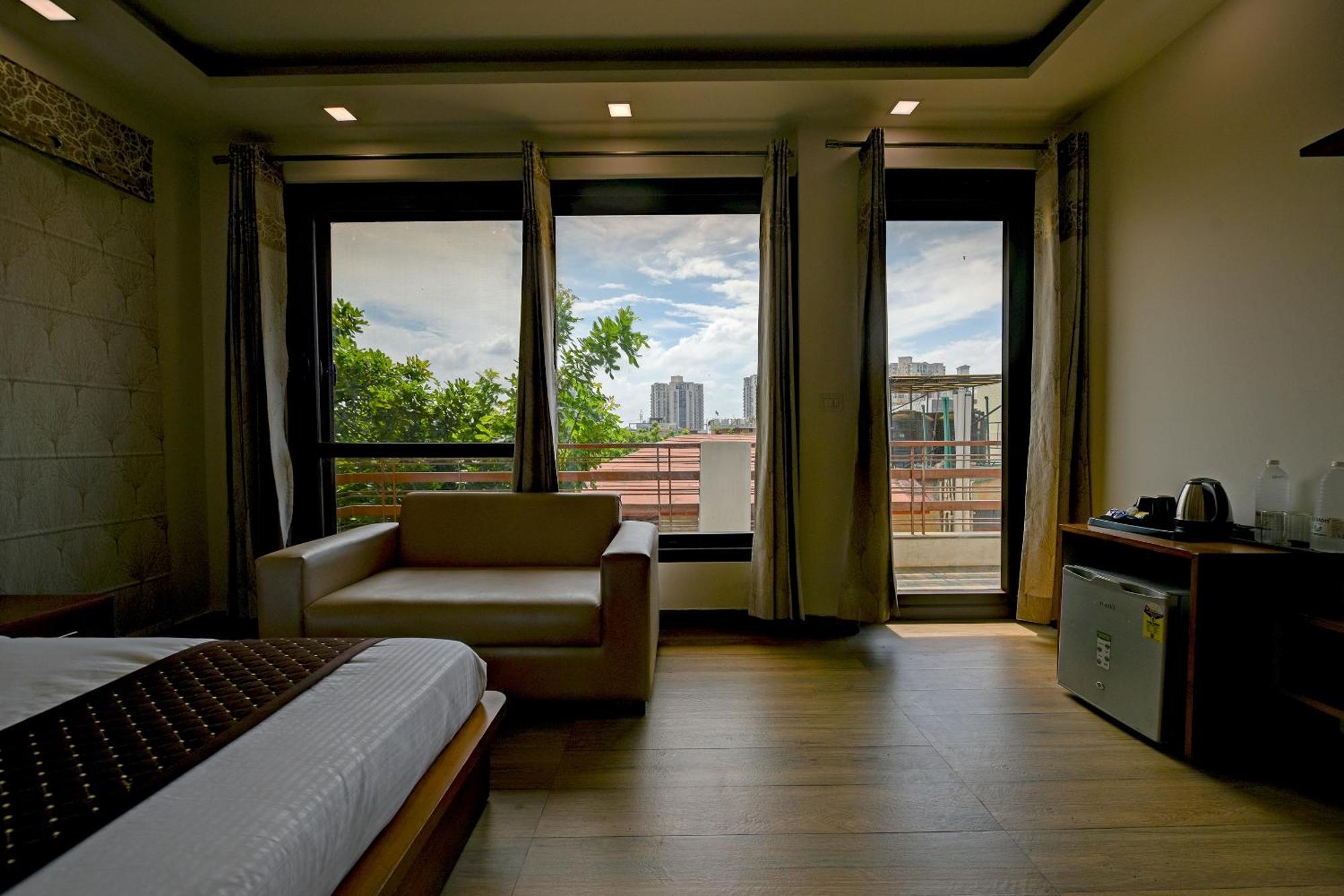 Hotel Leaf 9 Boutique, Near Golf Course Road And Galleria Market Gurgáon Exteriér fotografie